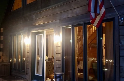 Lake Ariel Ski Chalet | Chalet Log Home in Lake Ariel Hideout community