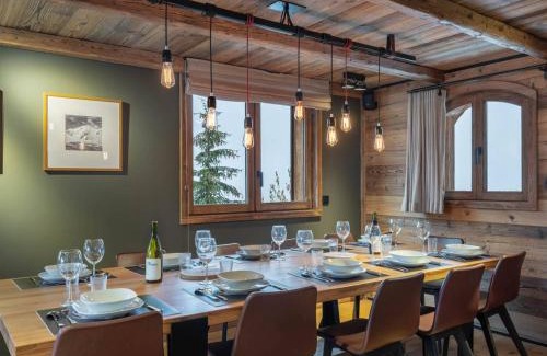 Meribel Ski Chalet | Chalet Luxueux à Méribel - 15 Pers, Proche Centre, Navette Gratuite, Espace Wellness - FR-1-565-102