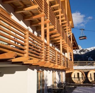 Campitello di Fassa Hotel | Chalet Marcora