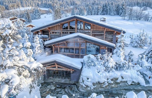 Megeve Ski Chalet | Chalet Marmotte, Mountain view