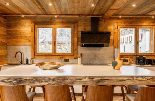 Abondance Ski Chalet | Chalet 'Millésime' with Mountain View, Private Terrace and Wi-Fi