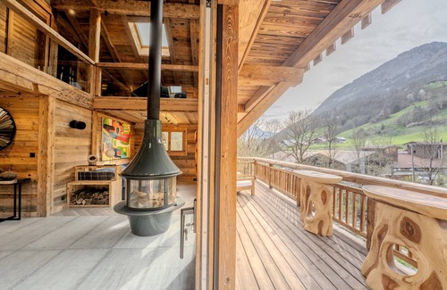 Abondance Ski Chalet | Chalet 'Millésime' with Mountain View, Private Terrace and Wi-Fi
