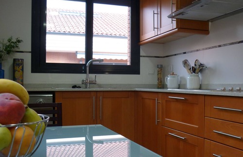 Sant Rafael del Riu Villa | Chalet Miralles enjoy your holidays near the beach and the mountains