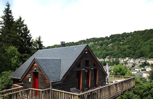 Mont-Dore Ski Chalet | Chalet Mont-Dore 110m², sleeps 10, parking, pets allowed