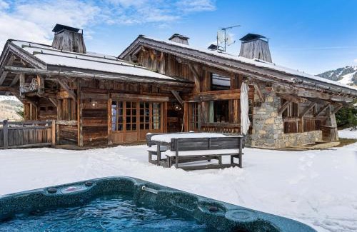Megeve Ski Chalet | Chalet montagnard à Rochebrune avec jacuzzi, sauna, 6 chambres, proche des pistes, accueil 12 pers - FR-1-569-37