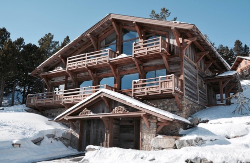 Superbolquere Ski Chalet | Chalet Montik Hameau les Granges