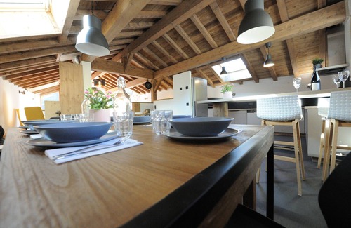 Champagny-en-Vanoise Ski Chalet | Chalet Multifamilial-Mountain View