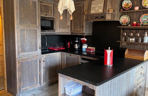 Laveissiere Ski Chalet | Chalet N°15 puy du rocher