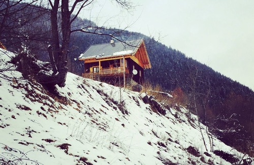 Saint-Jean-d'Arves Ski Chalet | Chalet Neuf in farm hamlet - 3,5km from Les Sybelles - 310km of slopes
