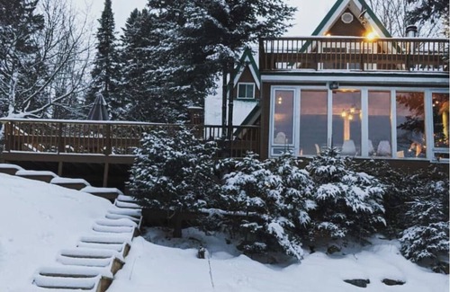 Chertsey Ski Chalet | Chalet Nid Vert, Chalet Lanaudiere w/SPA 1hr from MTL