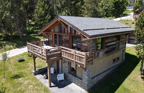 Superbolquere Ski Chalet | Chalet Nusakan Collection Cachemires