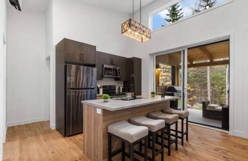 Notre-Dame-de-la-Merci House | Chalet Oasis du Bois