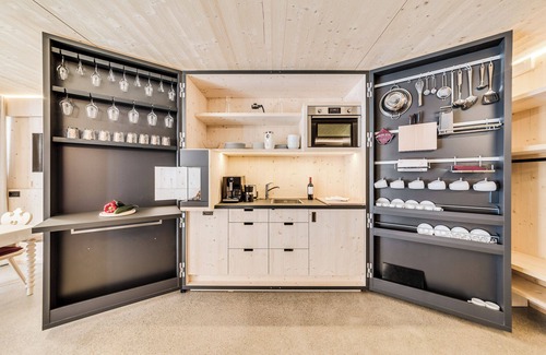 Maranza Apartment | Chalet 'Obomilla Enderegge' with Mountain View, Shared Garden and Wi-Fi