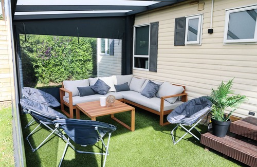 Kortgene Ski Chalet | Chalet op 5 Camping de Paardekreek