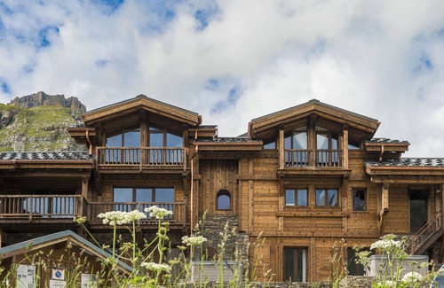 Les Almes House | Chalet Opale, plein sud, Terrasses, Jacuzzi ext.