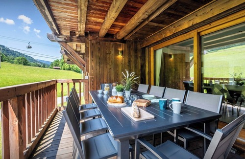 Samoens Ski Chalet | Chalet Pativerdan - mountain break for 10 with spa - OVO Network