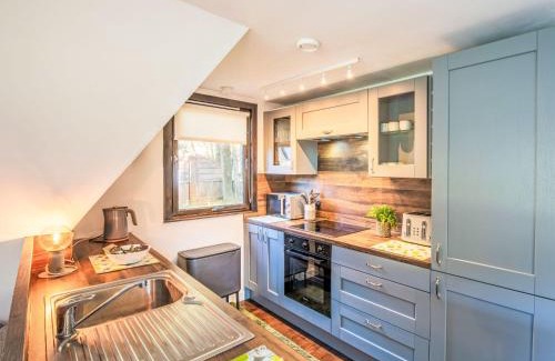 South Laggan Ski Chalet | Chalet Pine Needle Lodge by Interhome