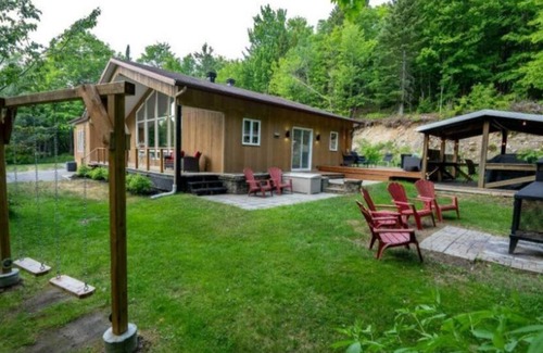 Saint-Raymond Cottage | Chalet Pour se Relaxer et se Divertir, en Famille ou Entre Amis. À Saint-raymond