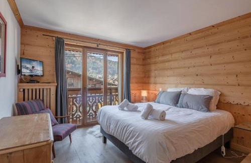 Morzine Ski Chalet | Chalet rénové de 170m² au centre de Morzine, 11 pers., proche télécabine, parking, terrasse, cheminée - FR-1-754-5