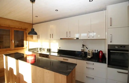 Font-Romeu-Odeillo-Via Ski Chalet | Chalet rental Font-Romeu - 3 minutes walk from the ski lifts