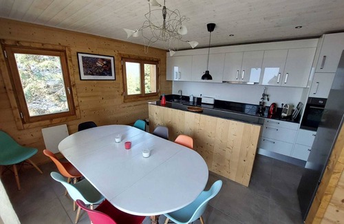 Font-Romeu-Odeillo-Via Ski Chalet | Chalet rental Font-Romeu - 3 minutes walk from the ski lifts