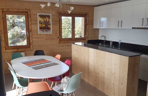 Font-Romeu-Odeillo-Via Ski Chalet | Chalet rental Font-Romeu - 3 minutes walk from the ski lifts