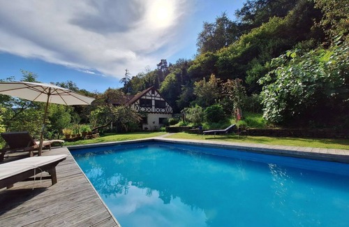 Dieblich Apartment | Chalet Ritz - Chalet with garden & pool
