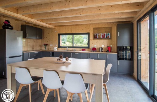 Chambon-sur-Lac House | Chalet Rose des Neiges