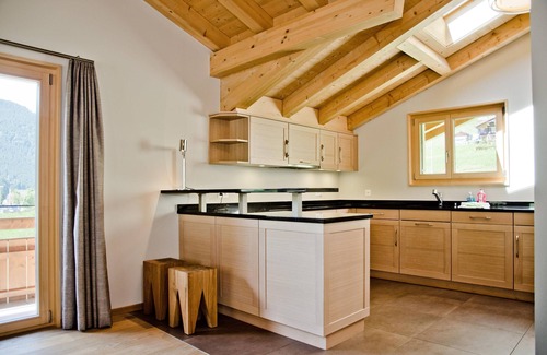 Grindelwald Ski Chalet | Chalet Rothenegg with spa area