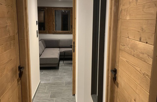 Valloire Apartment | Chalet Sétaz - Ski in/ski out apartment for 5-6 people