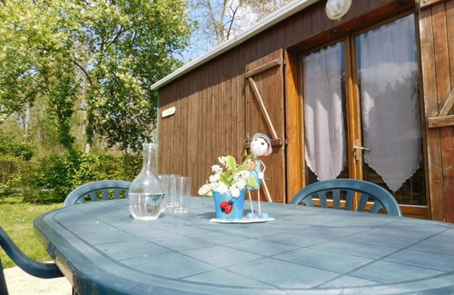 Meslay-du-Maine Ski Chalet | Chalet Saint-Denis-du-Maine, 3 pièces, 4 personnes - FR-1-600-74