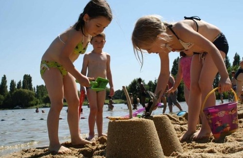 Meslay-du-Maine Ski Chalet | Chalet Saint-Denis-du-Maine, 4 pièces, 6 personnes - FR-1-600-102