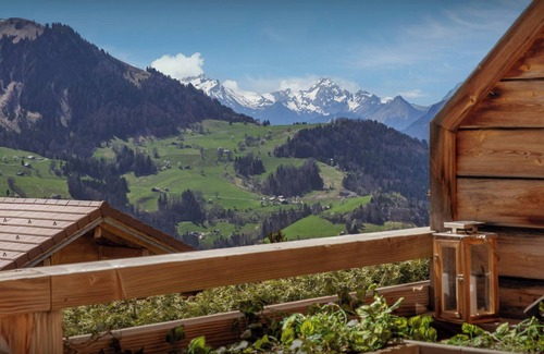 Manigod Ski Chalet | Chalet Sivara - Aravis mountains stay for 6 - OVO Network