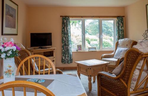 Achachork Ski Chalet | Chalet Skye Garden Accommodation by Interhome