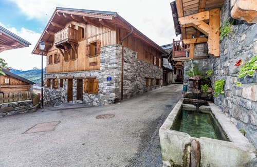 Montchavin Ski Chalet | Chalet sleeps 20 Skis-on, Historic Village of Montchavin (LA PLAGNE)