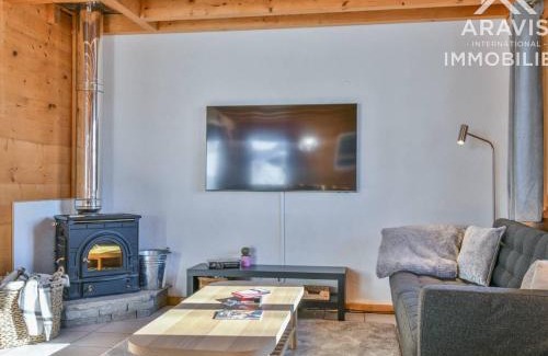 Le Chinaillon Ski Chalet | Chalet spacieux avec balcon sud, 8 pers, 4 ch, proche pistes et commerces, équipements modernes ! - FR-1-391-158