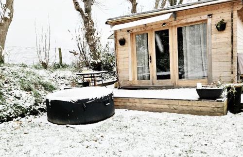 Villainville Ski Chalet | Chalet Studio 5kms Etretat