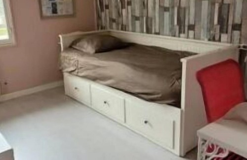 La Rochette House | Chalet-style house