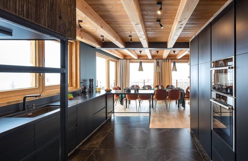 Monetier-les-Bains Ski Chalet | Chalet Tabuc spacious contemporary comfortable