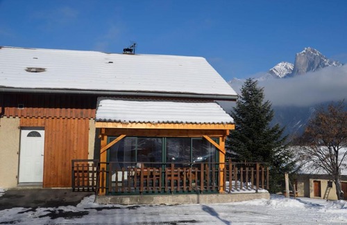 Montricher-le-Bochet Ski Chalet | CHALET VERNAY