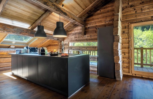 La Giettaz Ski Chalet | Chalet Victorina - stunning ski home for 12, close to slopes - OVO Network