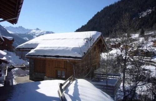 Champagny-en-Vanoise Ski Chalet | Chalet, view village/forest, terrace, balcony, fireplace or stove, parking, tv, 120m²