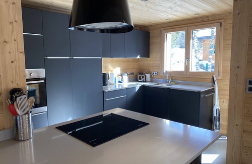 La Chapelle-d'Abondance Ski Chalet | Chalet with large garden ideal for families
