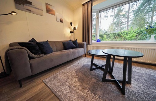 Beekbergen-Zuid House | Chalet with 2 bedrooms and a terrace