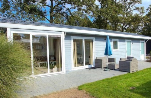 Hulshorst House | Chalet with 2 bedrooms and a terrace
