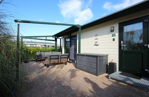 Breskens House | Chalet with 2 bedrooms and a terrace