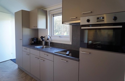 Schaarsbergen House | Chalet with 2 bedrooms and a terrace