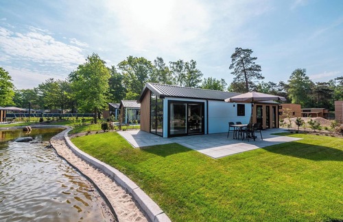 Schaarsbergen House | Chalet with 2 bedrooms and a terrace