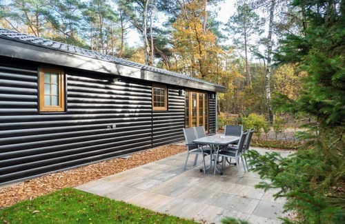 Otterlo House | Chalet with 2 bedrooms and 1 bathroom
