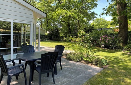 Otterlo House | Chalet with 2 bedrooms and a terrace